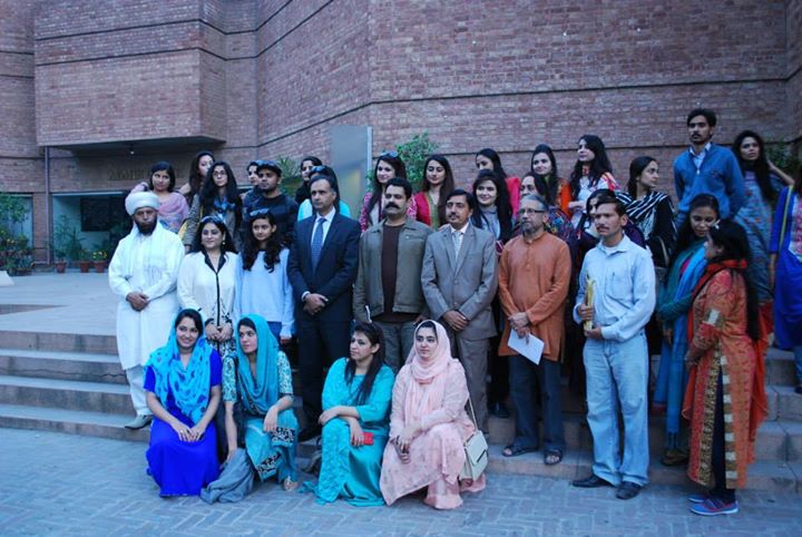 Students of UCAD - University College of Art and Design and fatima jinnah women university with Chief Guest Momin Agha